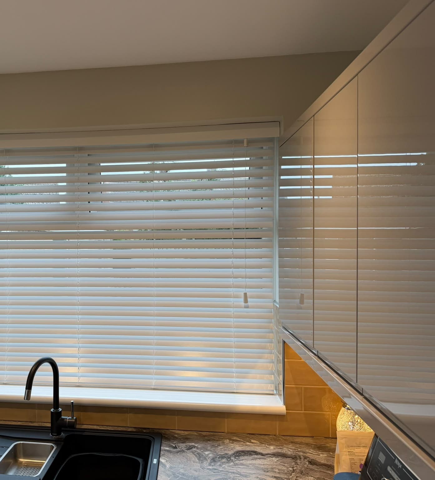 Kitchen Venetian Blinds — East Yorkshire