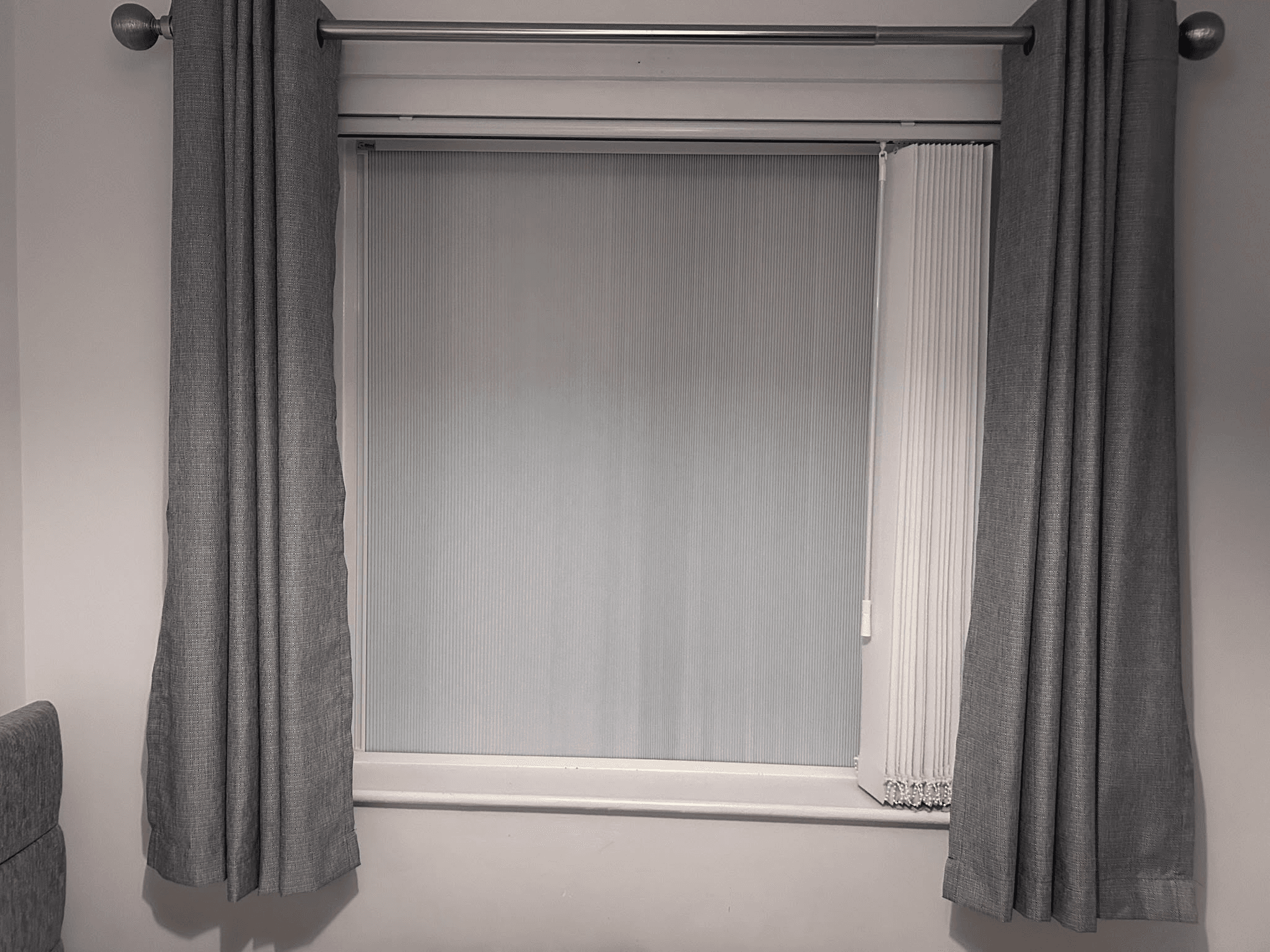 Vertical Blindscreen & Curtains — East Yorkshire